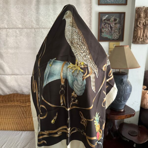 Gucci Silk Scarf 33 - Image 4
