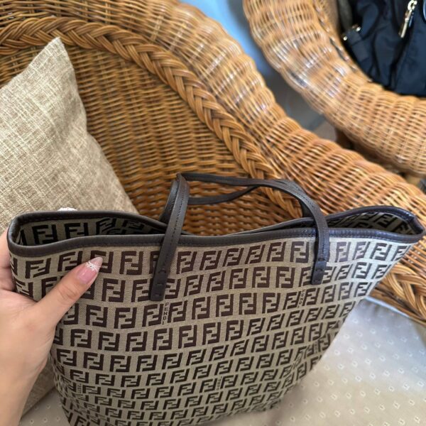 Fendi Monogram Tote 12 - Image 3