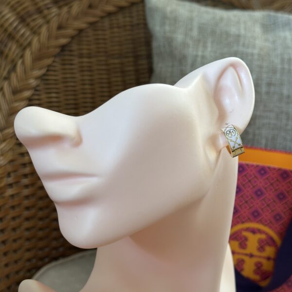 Hoops Earrings in pink enamel Tory Burch - Image 3