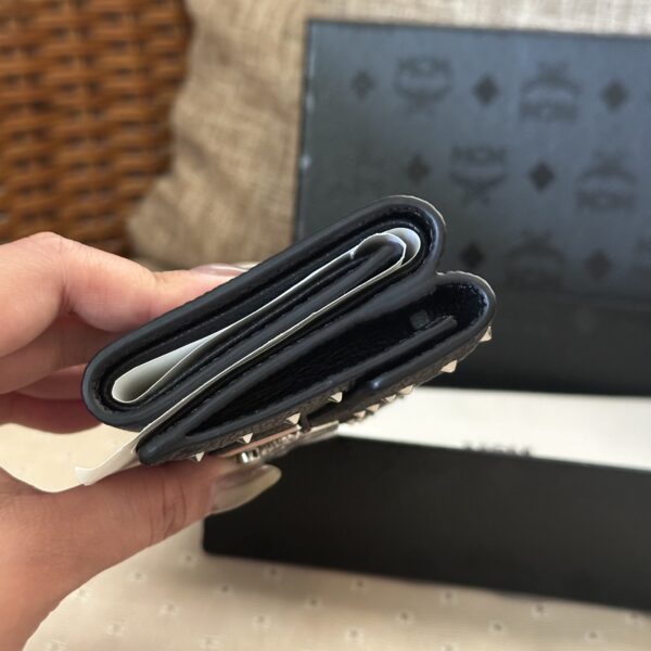 MCM Wallet - Image 9