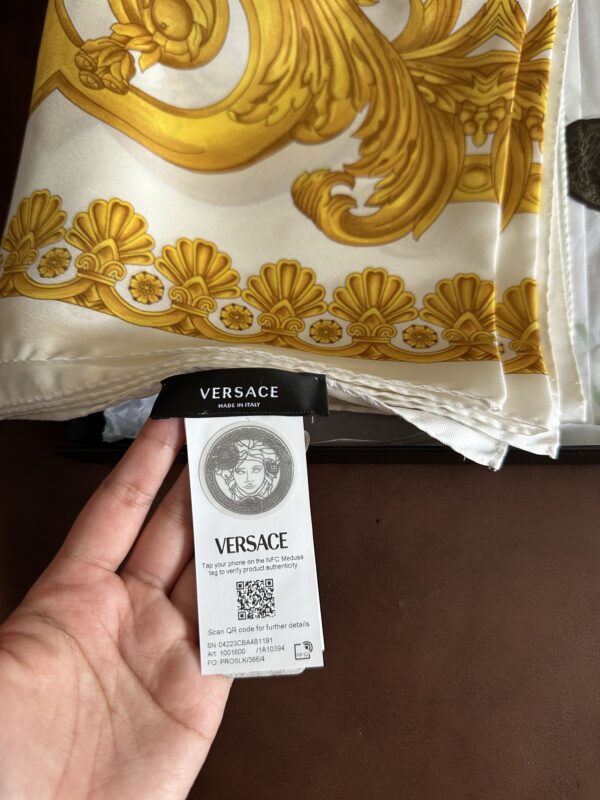 Versace Silk Scarf size 35 - Image 8