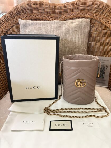 Gucci marmont mini bucket bag
