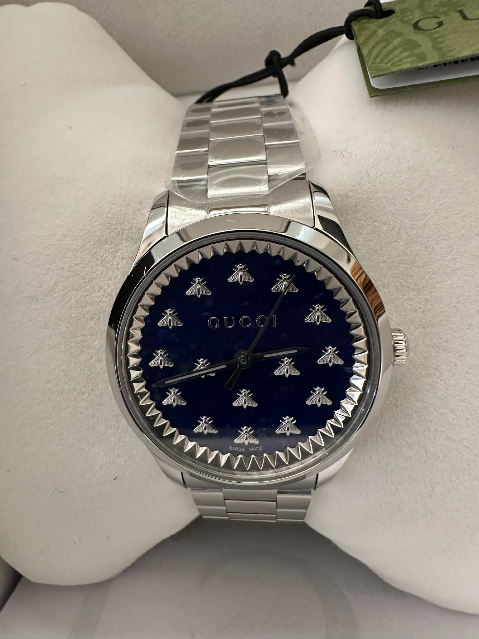 G-Timeless with Bee Motif with Lapis Lazuli dial 38mm - Image 4
