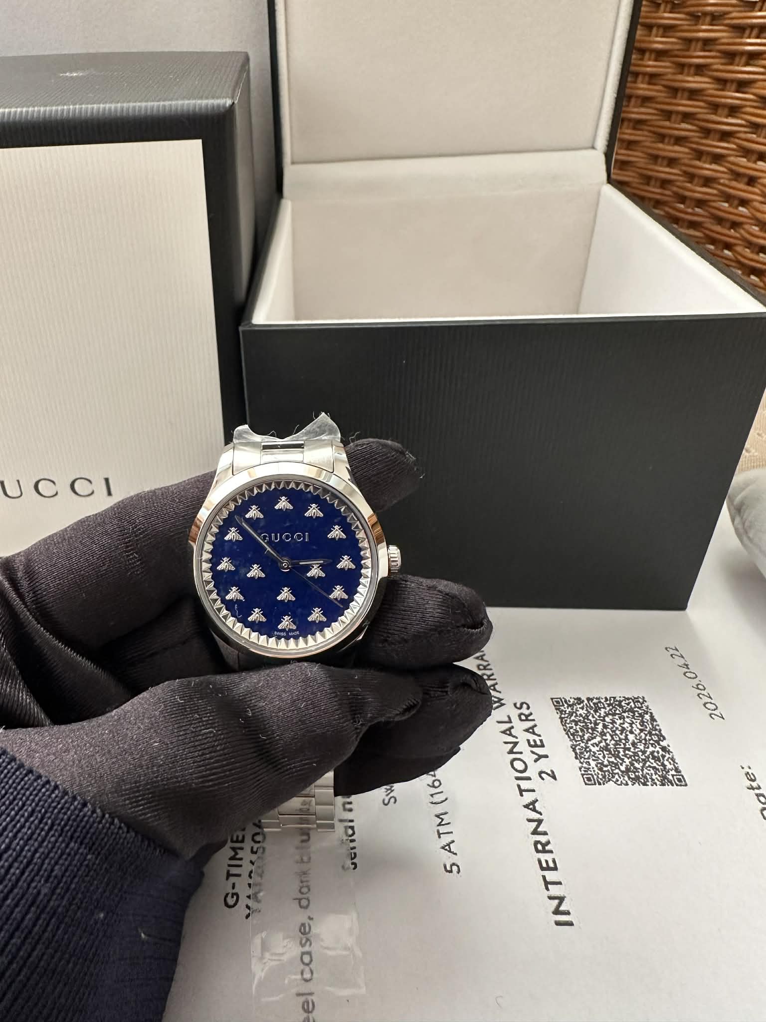 G-Timeless with Bee Motif with Lapis Lazuli dial 38mm - Image 7
